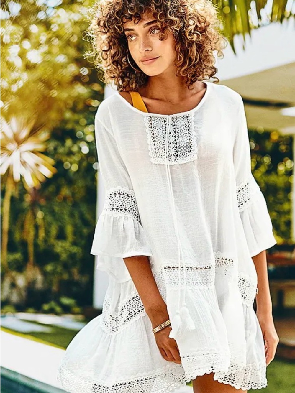 Cupshe White Lace Crochet Beach Coverup
